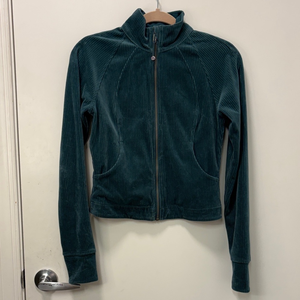 LULULEMON SCUBA TRACK JACKET VELVET CORD SIZE 4